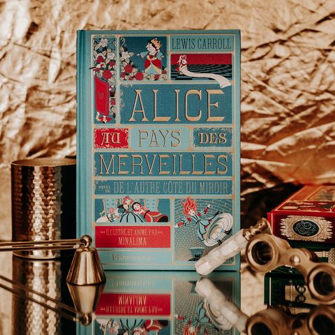 Aperçu de l'album Minalima Classique  - Alice aux pays des merveilles