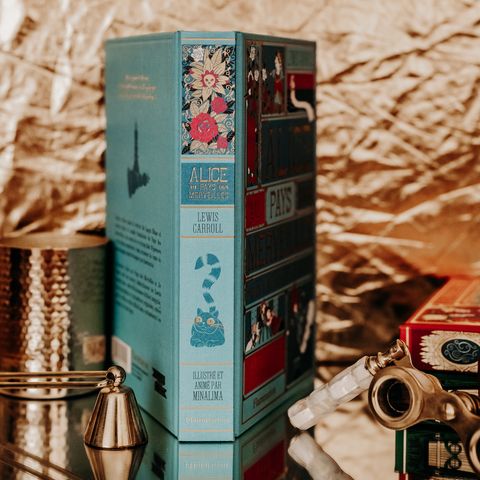 Aperçu de l'album Minalima Classique  - Alice aux pays des merveilles