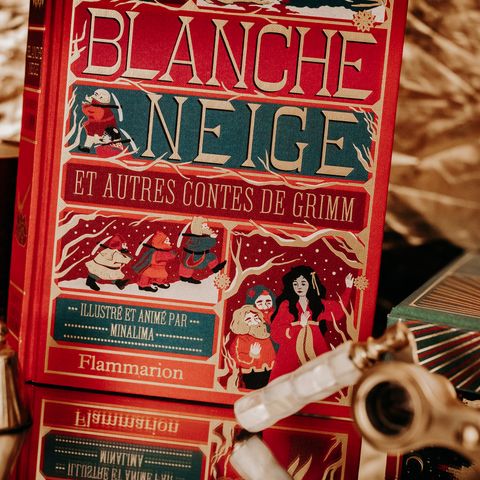 Aperçu de l'album Minalima Classique  - Blanche Neige et autres contes de Grimm