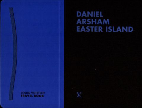 Aperçu de l'album Louis Vuitton Travel Book - L'Ile de Pâques : Daniel Arsham