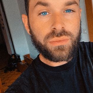 Profil de Nicomouque